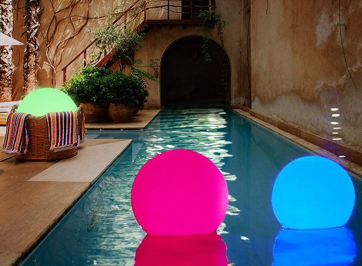 Luz LED Solar Exterior en Forma de Esfera con Control Remoto Tigershopping